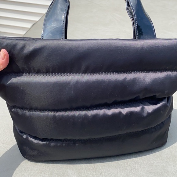 Kate spade beautiful tote in excellent condition - Picture 5 of 8